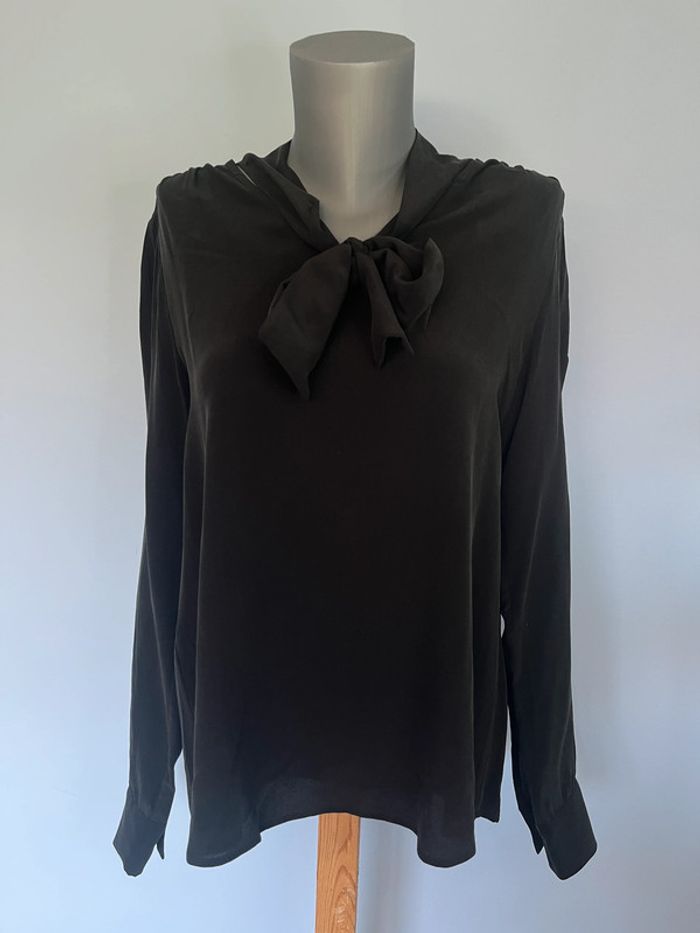 Haut noir en soie à nouer – Comptoir des Cotonniers – Taille 42 / XL – Élégance absolue