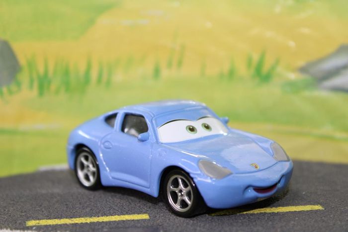 Disney Pixar cars Sally Carrera - photo numéro 7