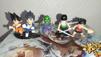 Lot figurine Dragon Ball One Piece Naruto Invincible figure anime