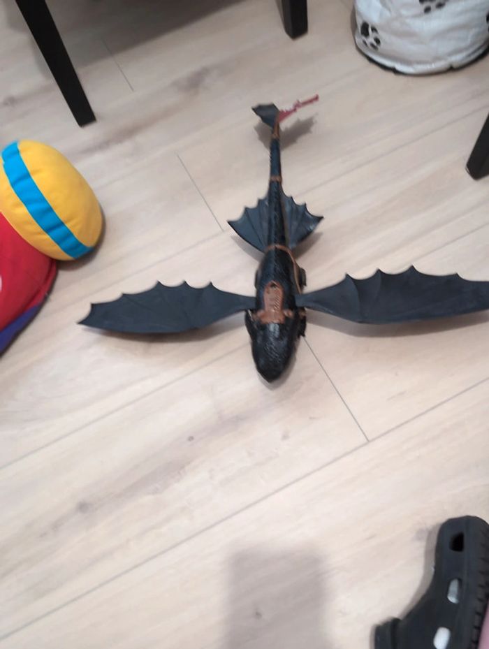 Figurine croc mou