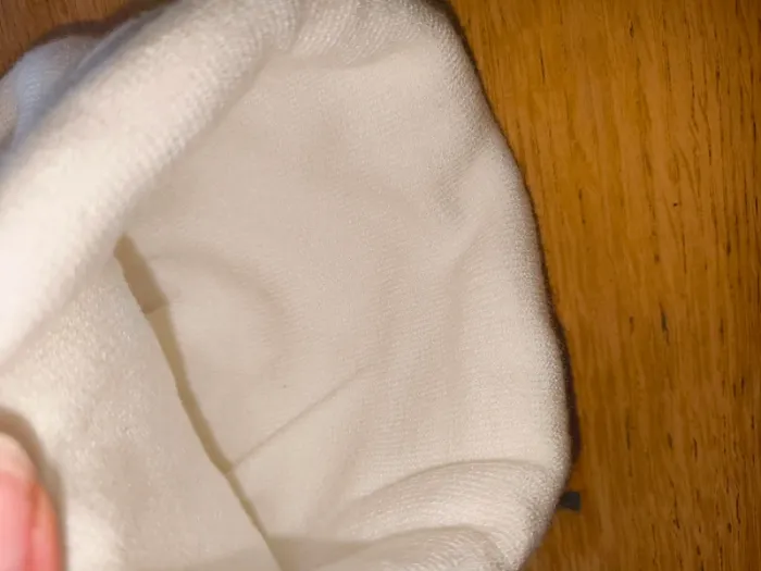Bonnet blanc neuf sans étiquette 9 mois 12 mois - photo numéro 5