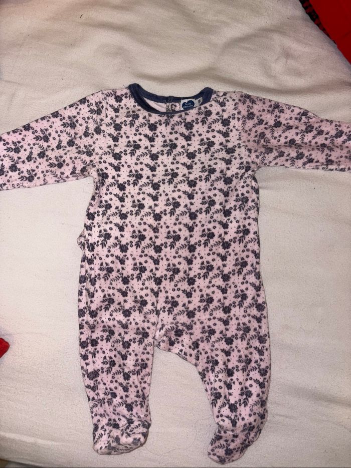 Lots Pyjamas