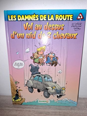 Bande dessinée Les damnés de la vol au dessus d'un nid de 2 chevaux