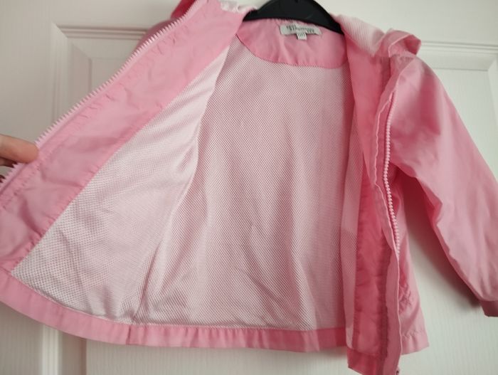 * coupe-vent à capuche rose T3A Tout simplement - photo numéro 3