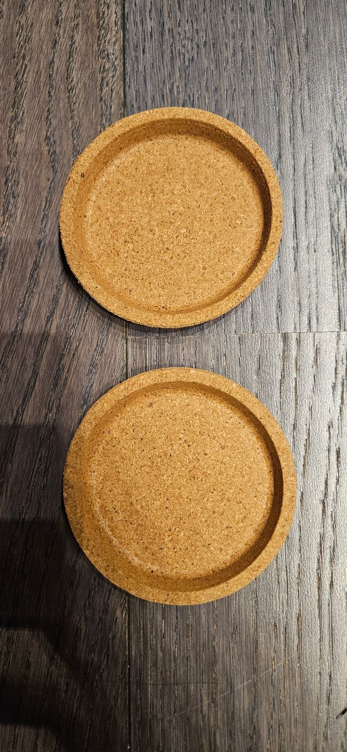 2 dessous de tasse IKEA en liège
