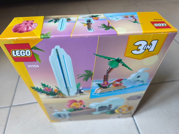 LEGO Creator 3-en-1 - Le ukulélé tropical (31156) - photo numéro 4