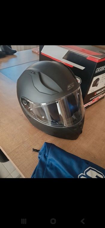 Casque neuf