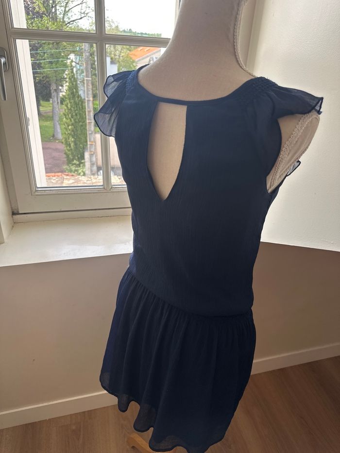 Robe courte - photo numéro 2