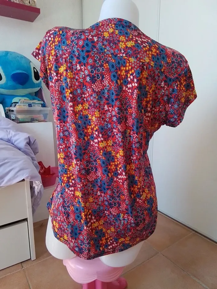 Tee shirt fleuri - photo numéro 5