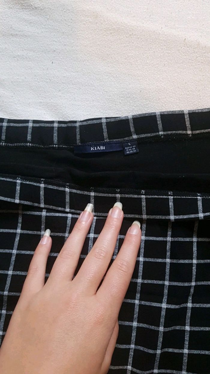 Mini jupe - photo numéro 2