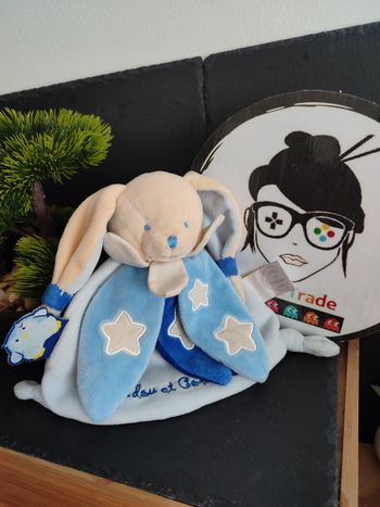 doudou et compagnie Lapin bleu étoiles Chouette ça brille dc2146 luminescent