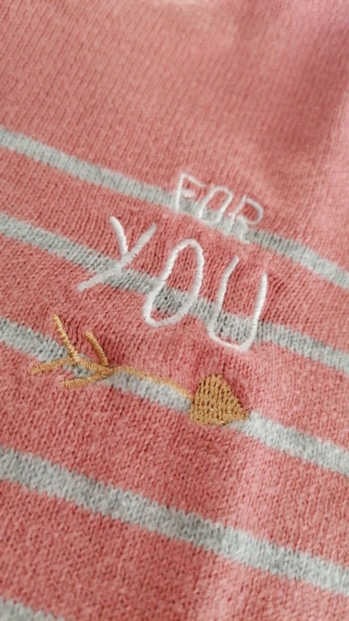 Lot 2 pulls légers+1tee shirt ML - photo numéro 9