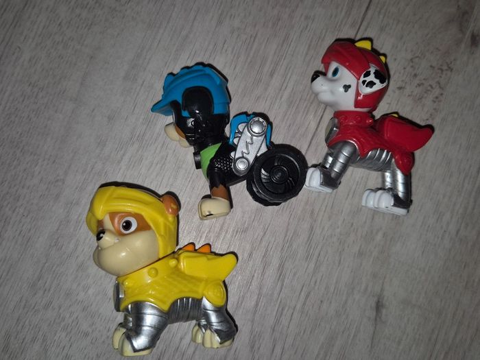 Lot de figurine pat patrouille - photo numéro 2