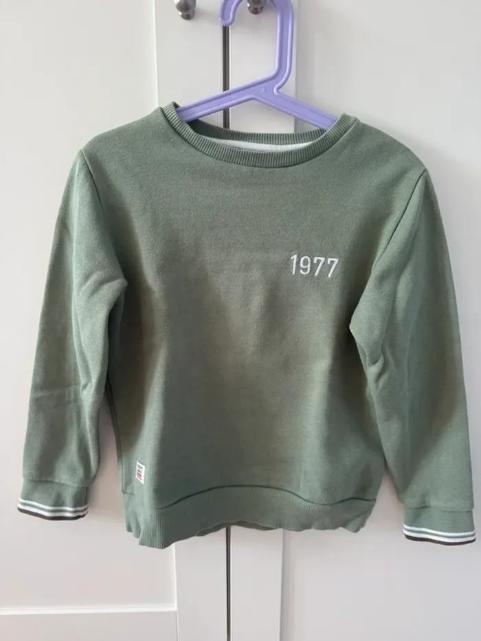Sweat vert Cyrillus 6 ans