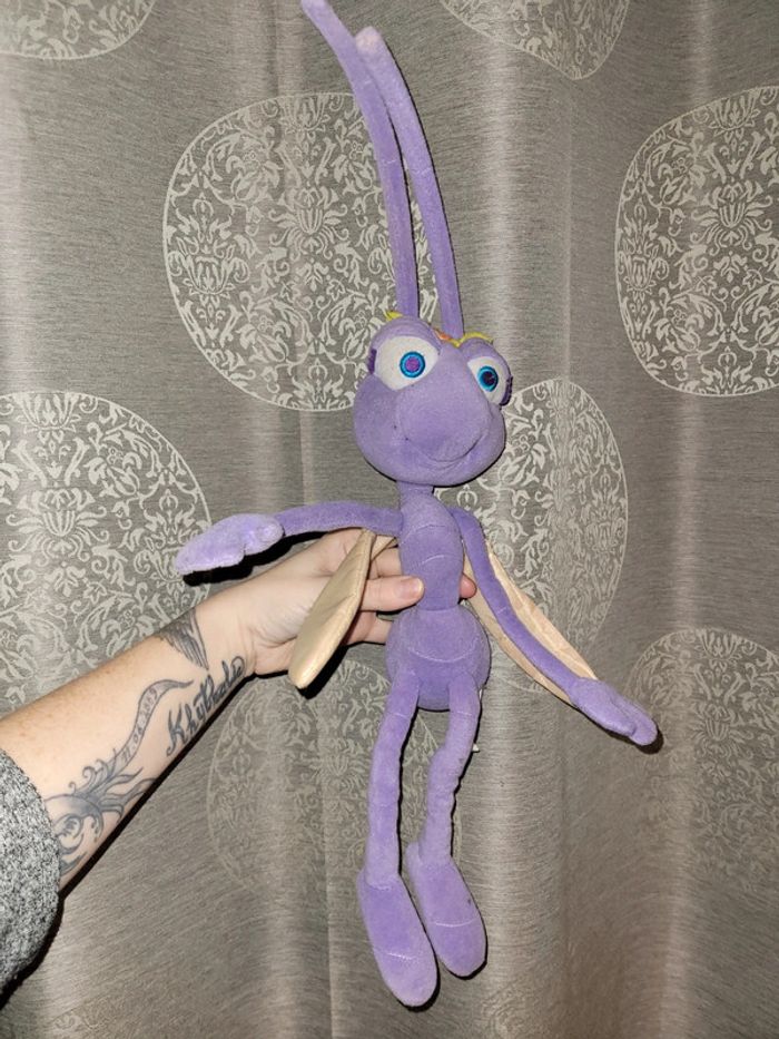 Peluche atta de 1001pattes disney pixar