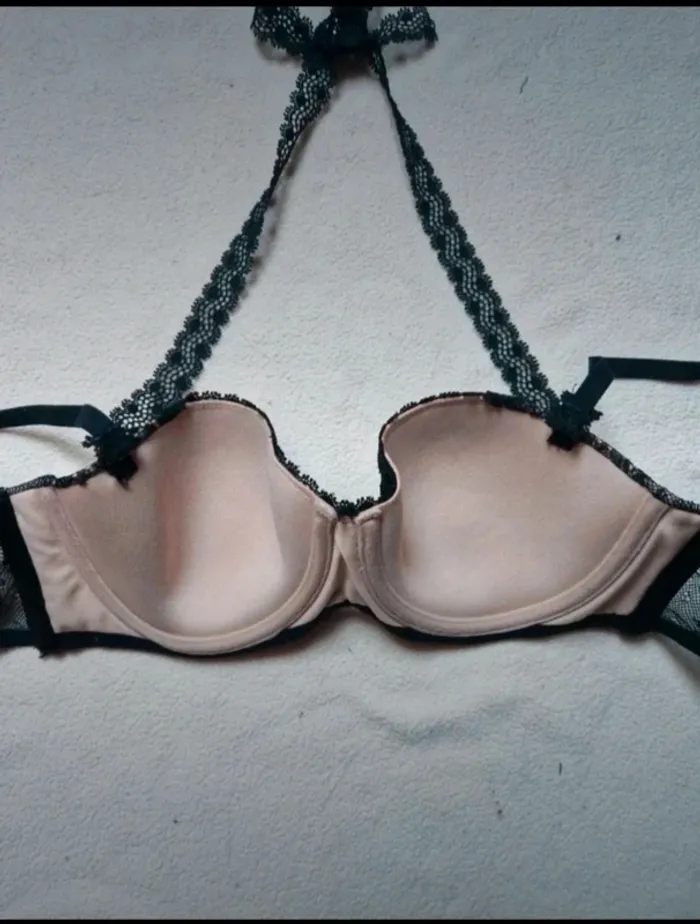 Jolie soutien-gorge beige en dentelle etam 90b - photo numéro 8