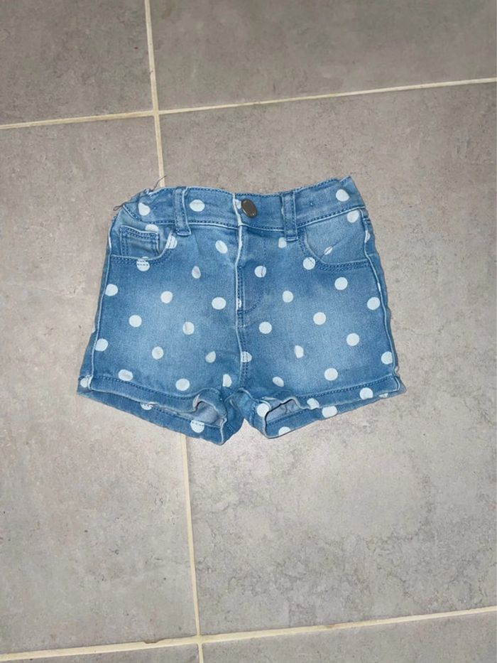 Short 9-12 mois 80
