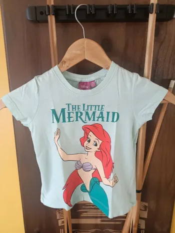 T-shirt Disney princesses 3/4ans
