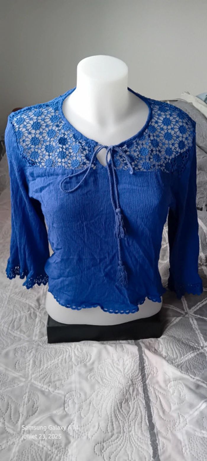 Blouse courte manches pagodes avec dentelle tissus plissé lien à pampilles bleu femme L - photo numéro 2