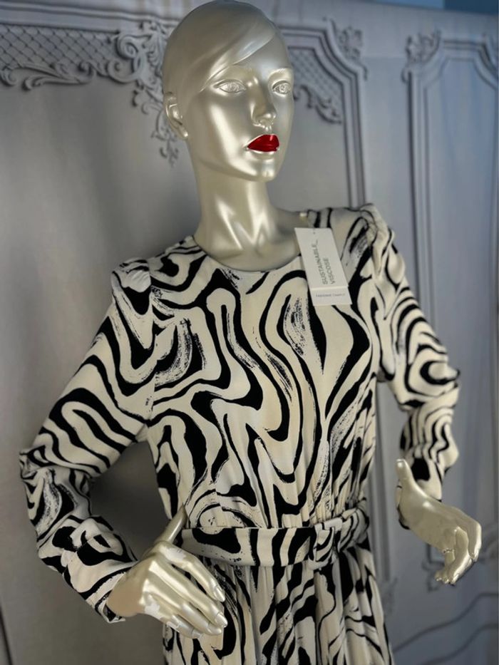 Robe mi longue Fabienne Chapot 40 neuve - photo numéro 2