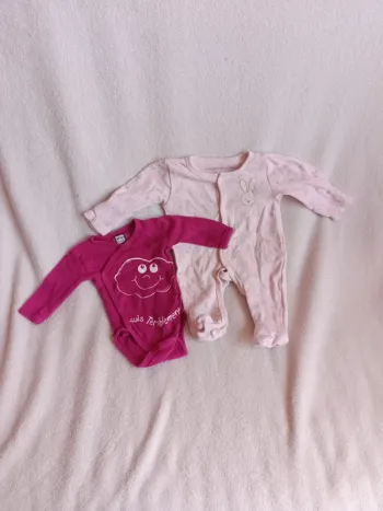 Lot Pyjama + body naissance fille
