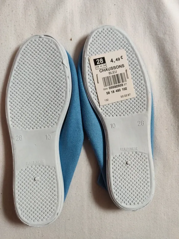 Chaussons gym bleu taille 28 - photo numéro 4