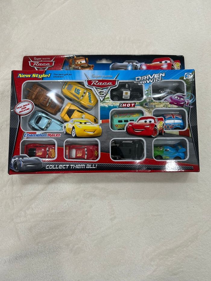 Lot de voitures type Cars – 12 mini voitures