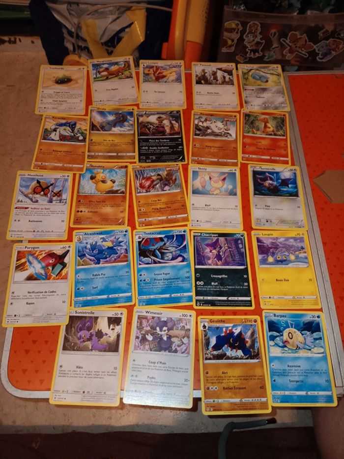 Lot 274 cartes pokemon que des personnages pas de vinted go - photo numéro 11