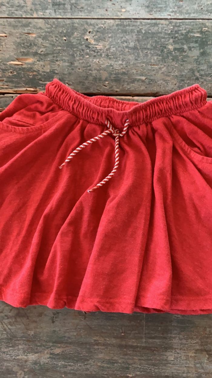 Jupe Z taille six ans - photo numéro 2