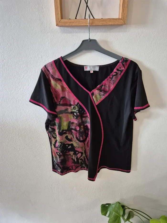 Tee shirt