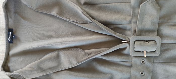 Combinaison femme Squitos taille 38 verte chic ceinturée très bon état - photo numéro 8