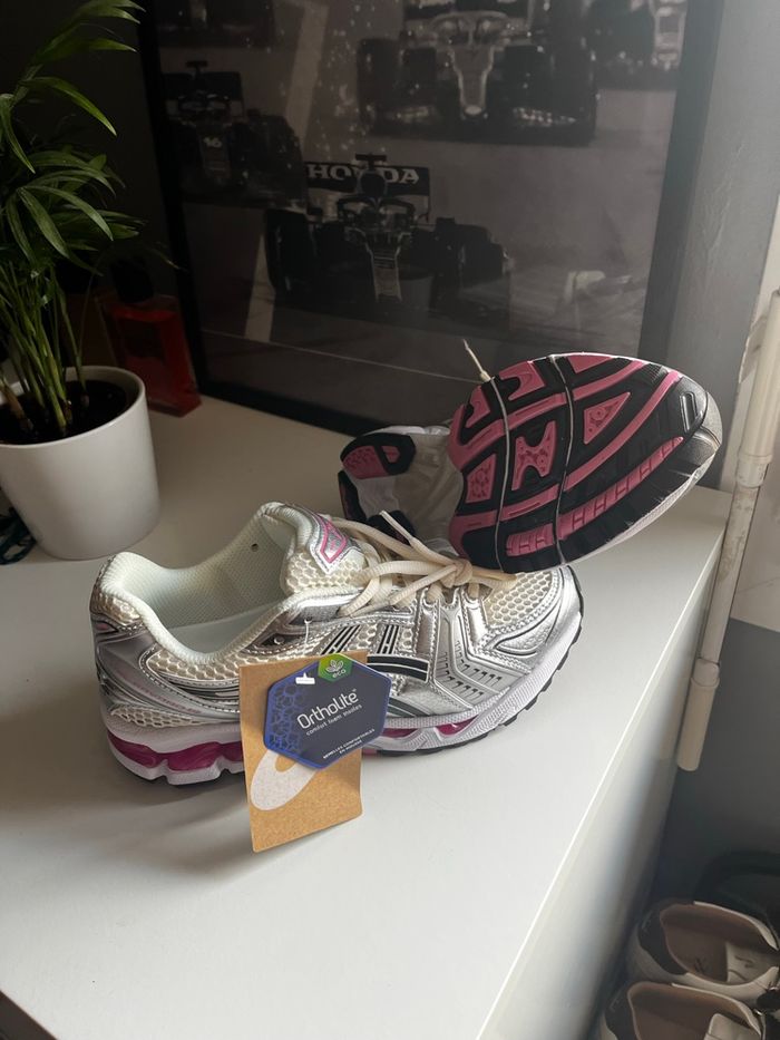 Asics gel Kayano 14 rose - photo numéro 2