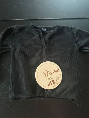 Gilet noir kiabi 18 mois