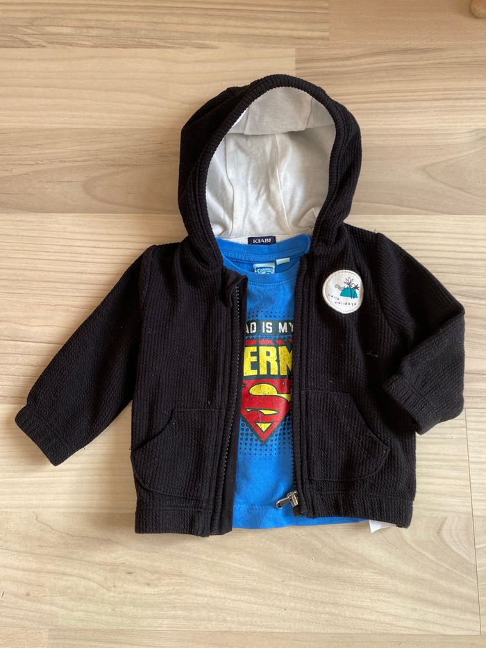 Lot t-shirt et veste à capuche