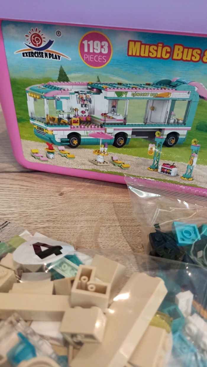 Jeu de construction 1193 pièces - photo numéro 3