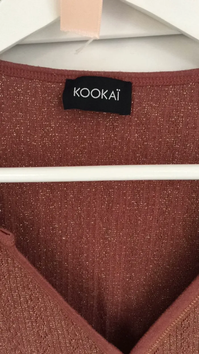 Haut rose doré kookai T2 - photo numéro 2