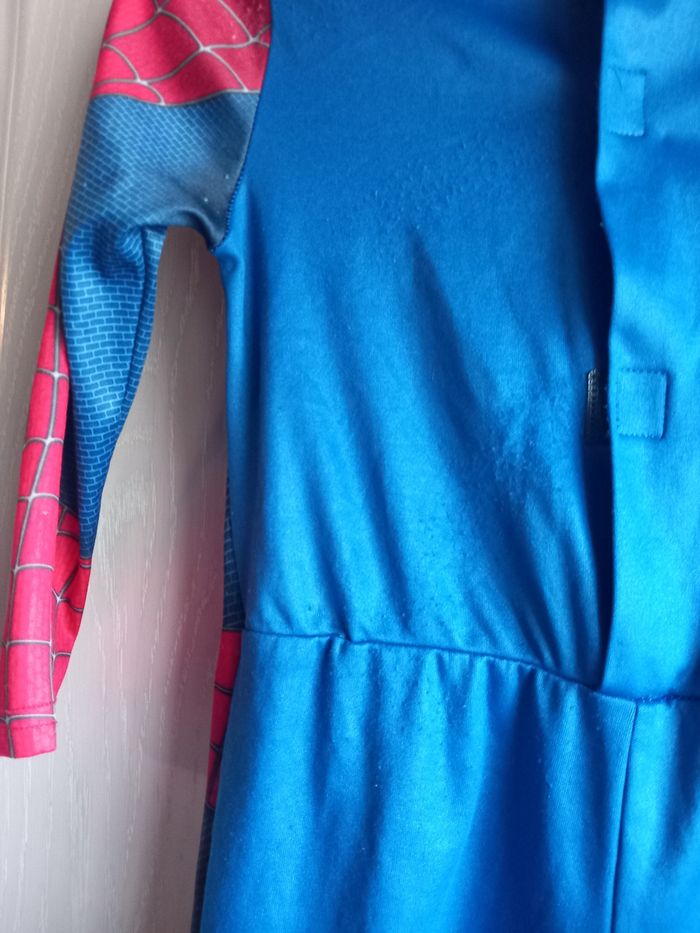 Costume Spider man 5/6 ans - photo numéro 6