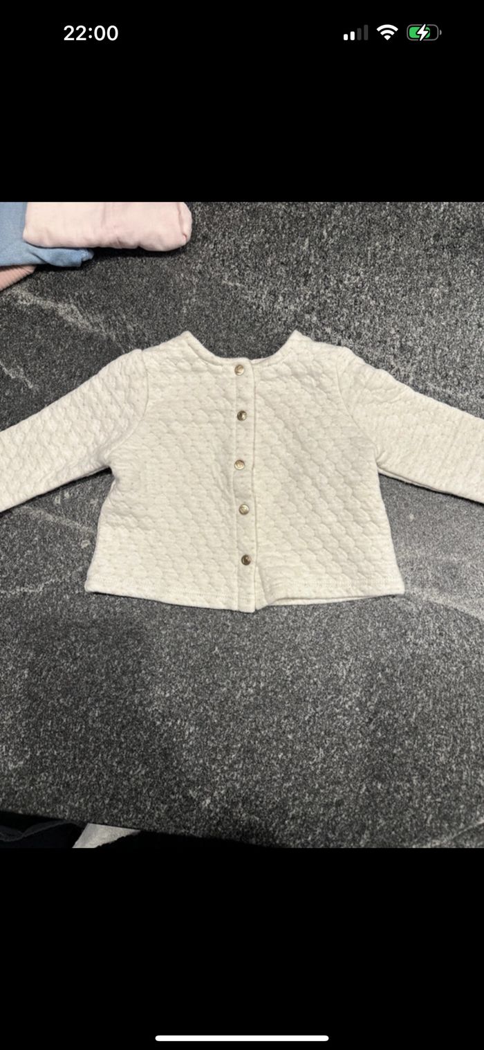 Lot de vêtements bébé fille 6 mois très bon état - photo numéro 4