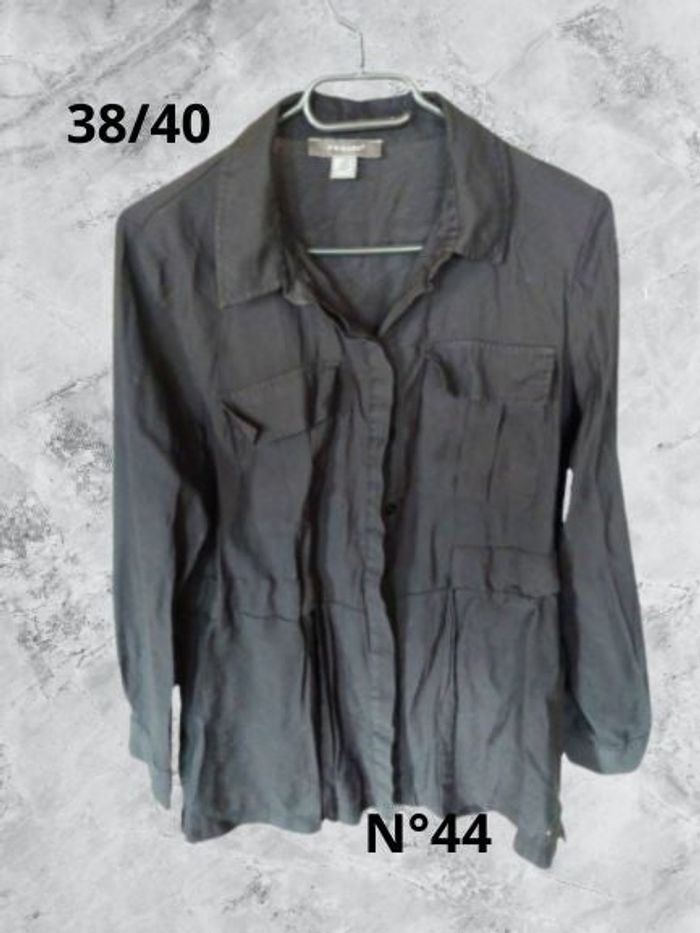 N°44 Chemise noir T38/40. Primark.