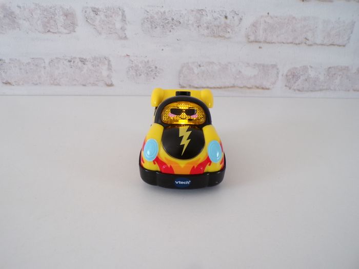 Voiture de course Tut Tut Bolides - Rick (J12) - photo numéro 4