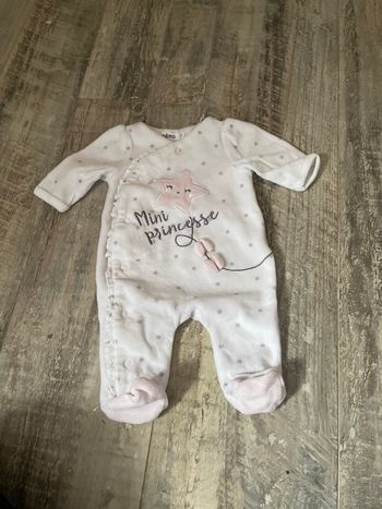 Pyjama taille naissance 