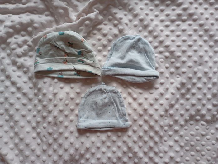 Lot bonnet de naissance bleu