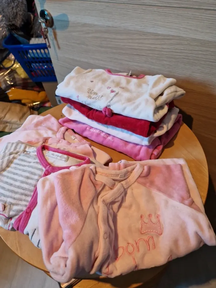 💞 Lot de Pyjamas 6 mois 💞 - photo numéro 3