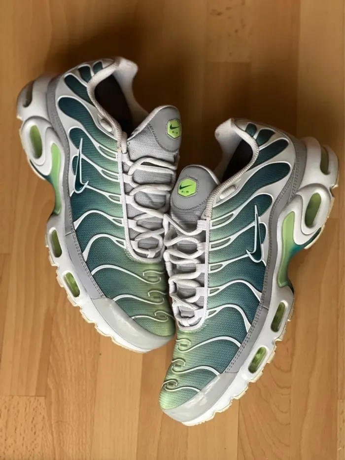 Nike air max plus ghost green 44.5 - photo numéro 3