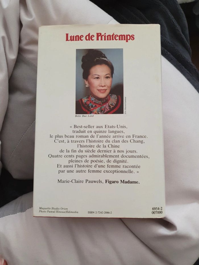 Lune de printemps Bette Bao Lord - photo numéro 2