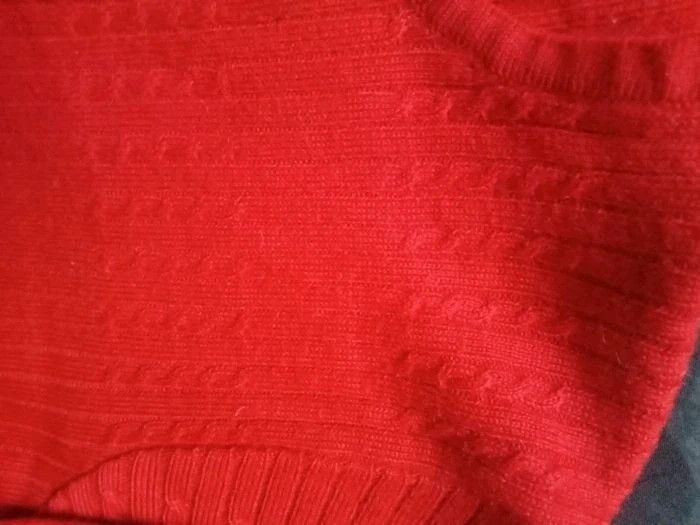 Très jolie pull demie saison rouge tressé - photo numéro 8