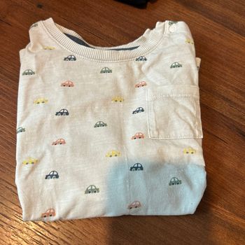 Tee shirt
