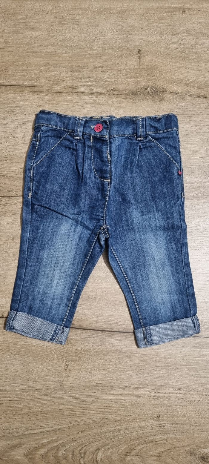 Lot jeans 12 mois - photo numéro 8