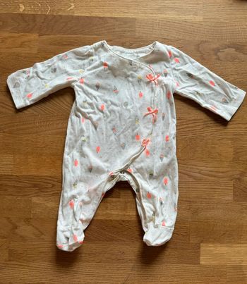 Pyjama tape à l'œil 1mois