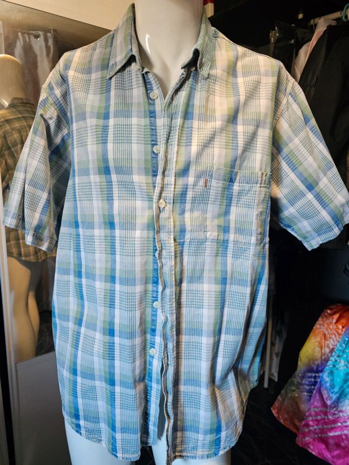 Chemise manche courte a carreaux levis